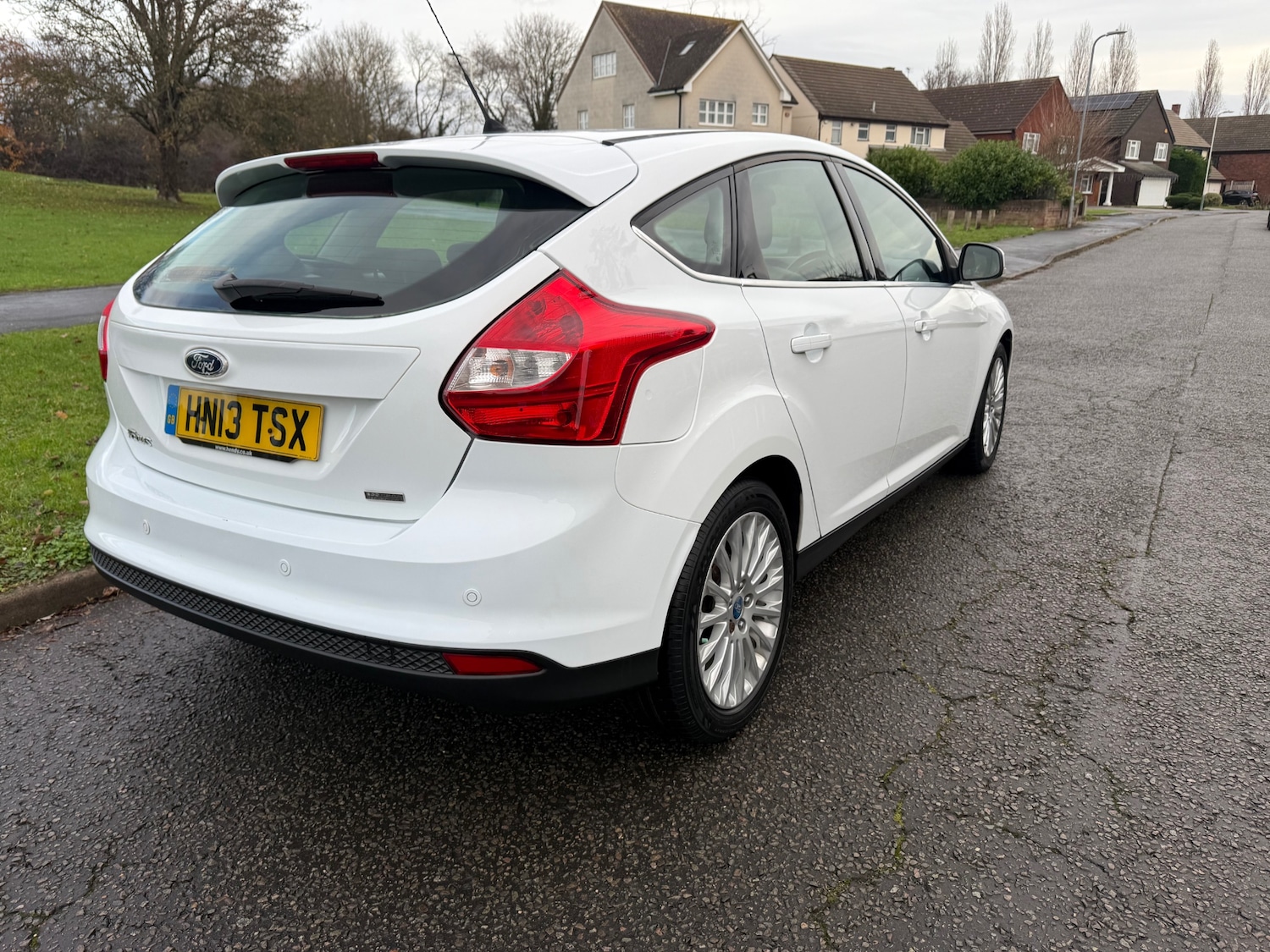 Used Ford Focus 2013 for sale - 76942727: Photo 9