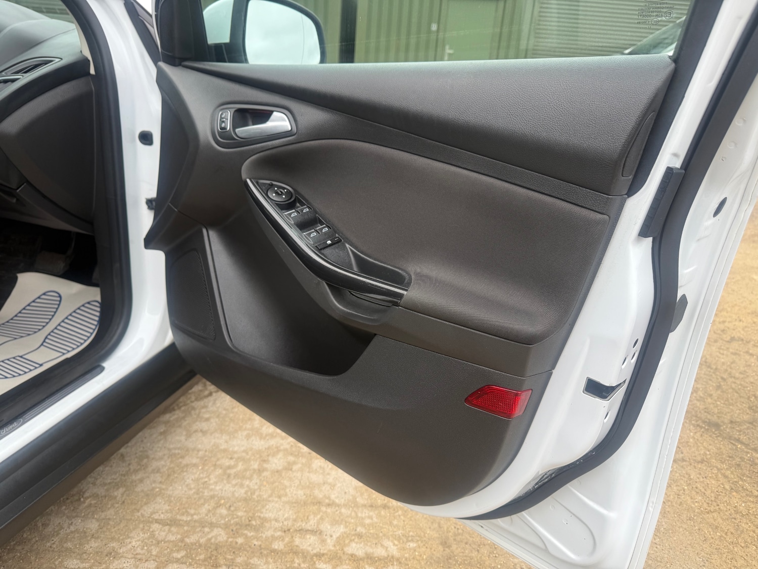 Used Ford Focus 2017 for sale - 77617783: Photo 25