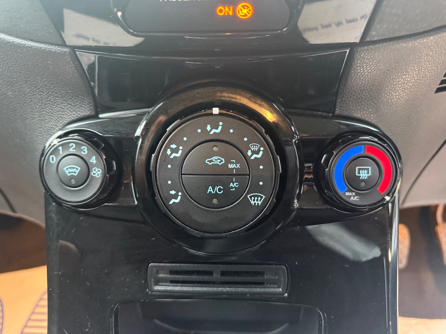 Used Ford Fiesta 2017 for sale - 77849006: Photo 36