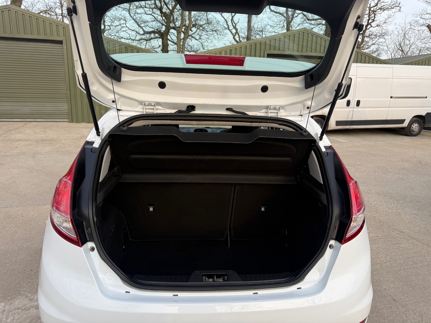 Used Ford Fiesta 2017 for sale - 77966538: Photo 23