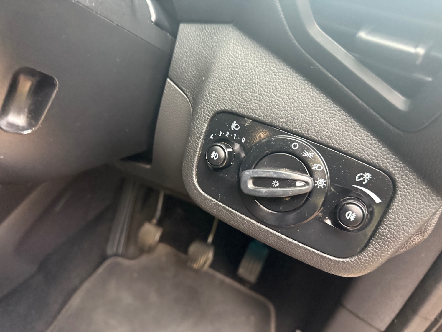 Used Ford Kuga 2018 for sale - 76257986: Photo 19