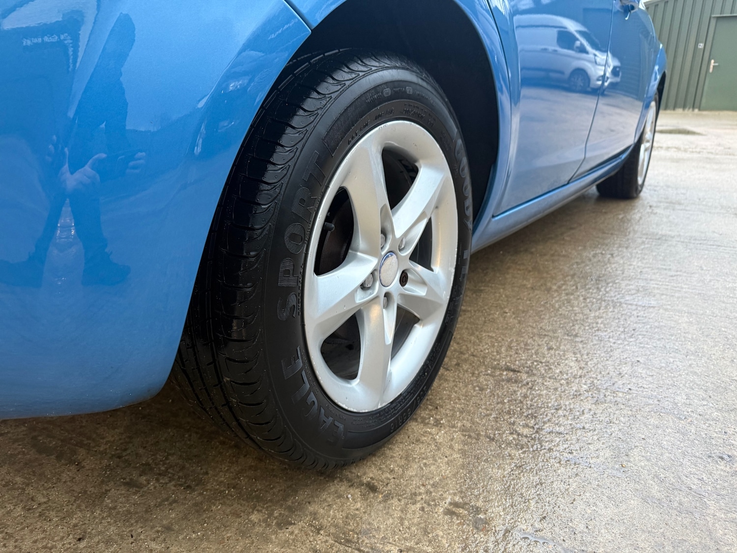 Used Ford Focus 2010 for sale - 77607842: Photo 14