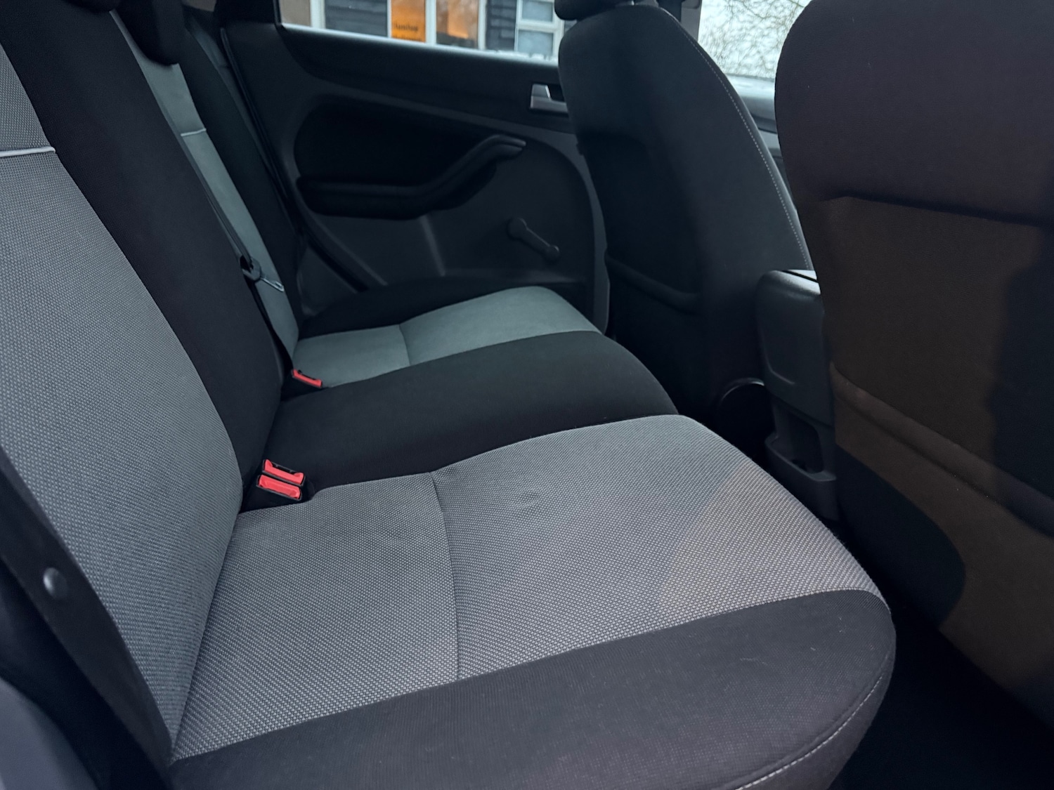 Used Ford Focus 2010 for sale - 77607842: Photo 23