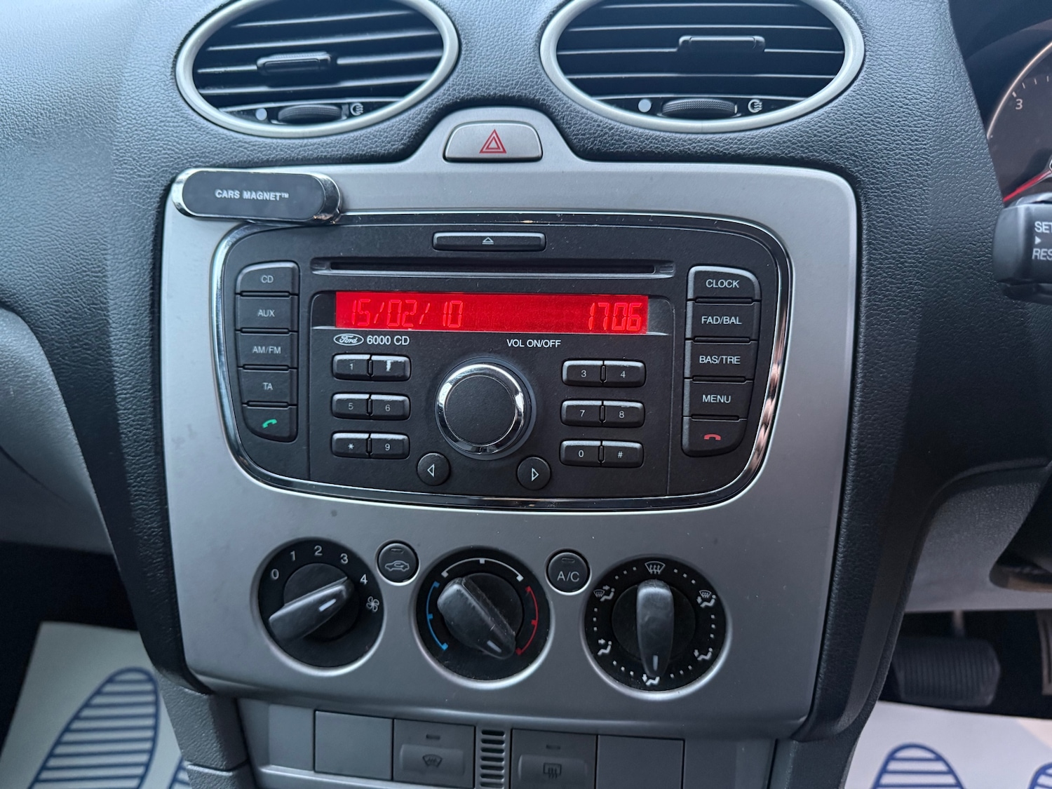 Used Ford Focus 2010 for sale - 77607842: Photo 31