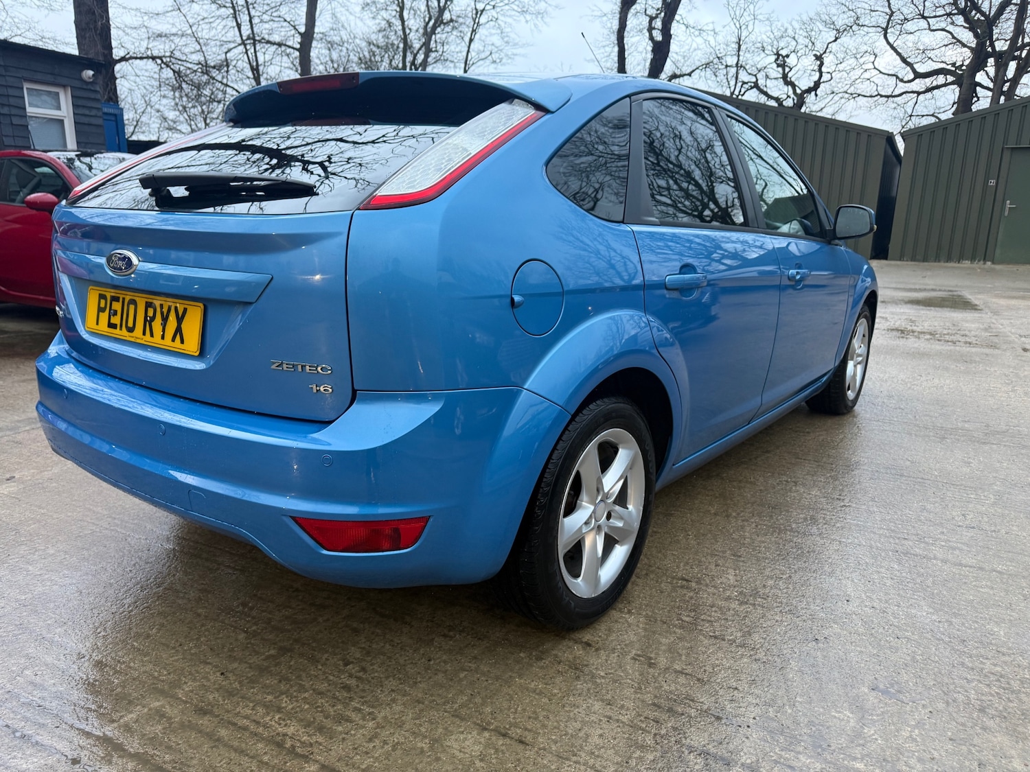 Used Ford Focus 2010 for sale - 77607842: Photo 4