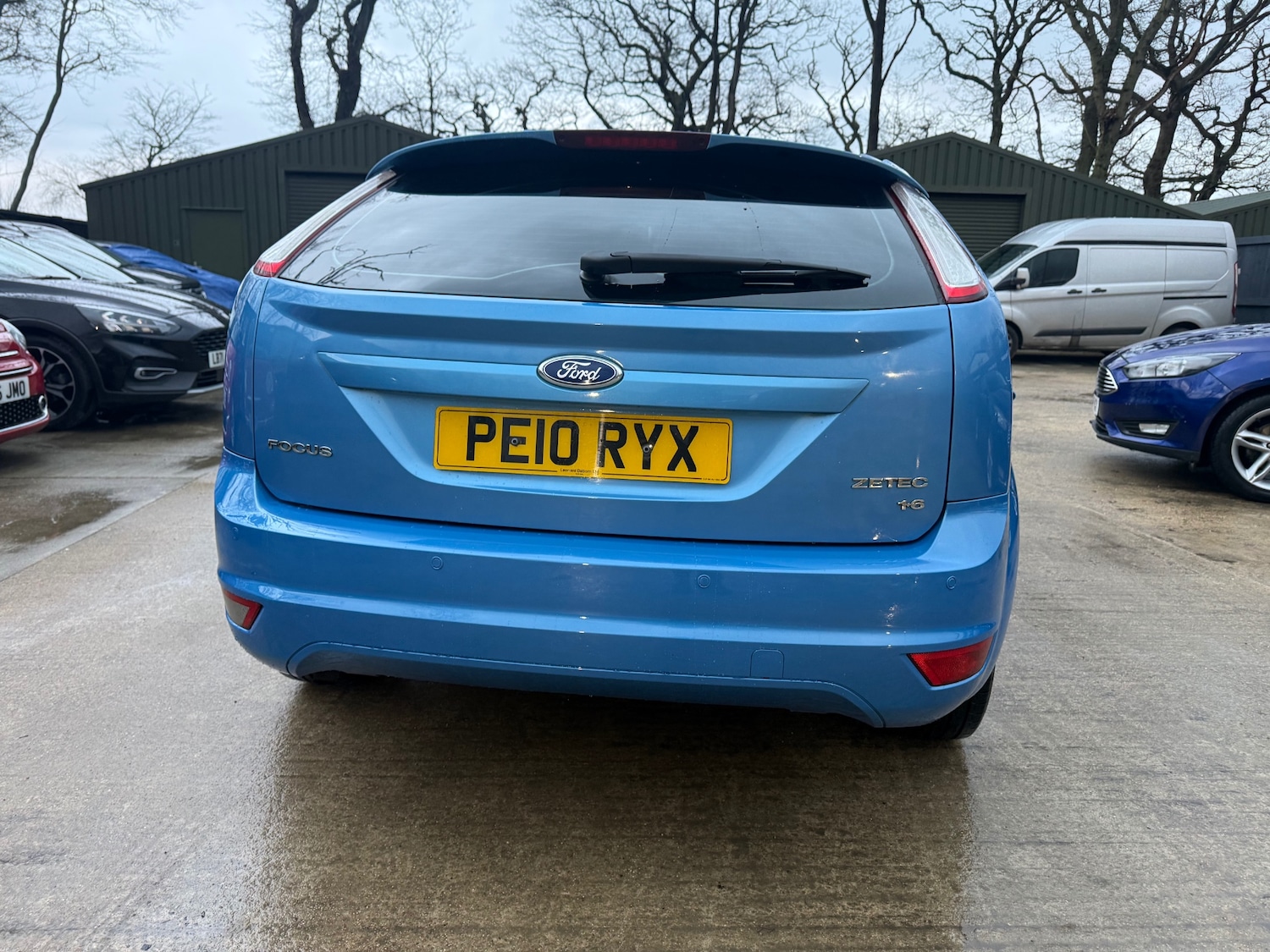 Used Ford Focus 2010 for sale - 77607842: Photo 5