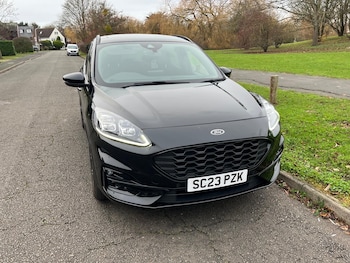 Used Ford Kuga 2023 for sale - 76974765: Photo