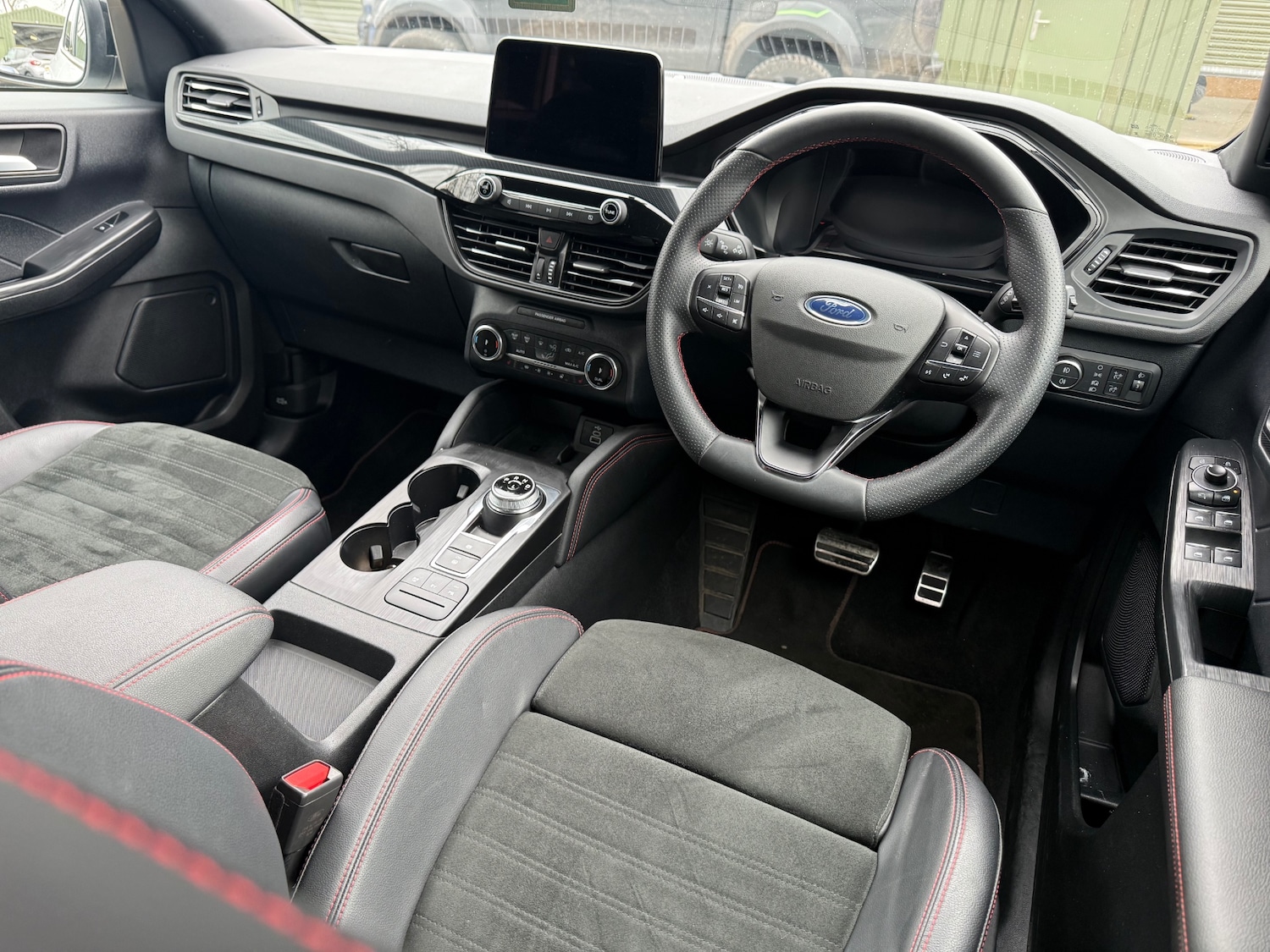 Used Ford Kuga 2024 for sale - 77631060: Photo 25