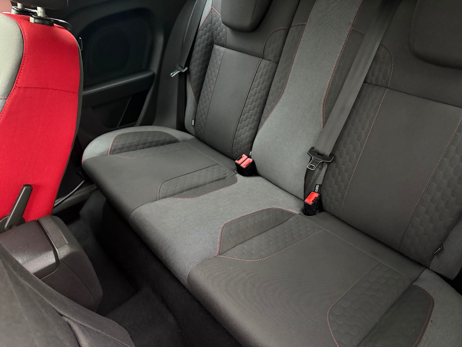 Used Ford Fiesta 2016 for sale - 76589763: Photo 12