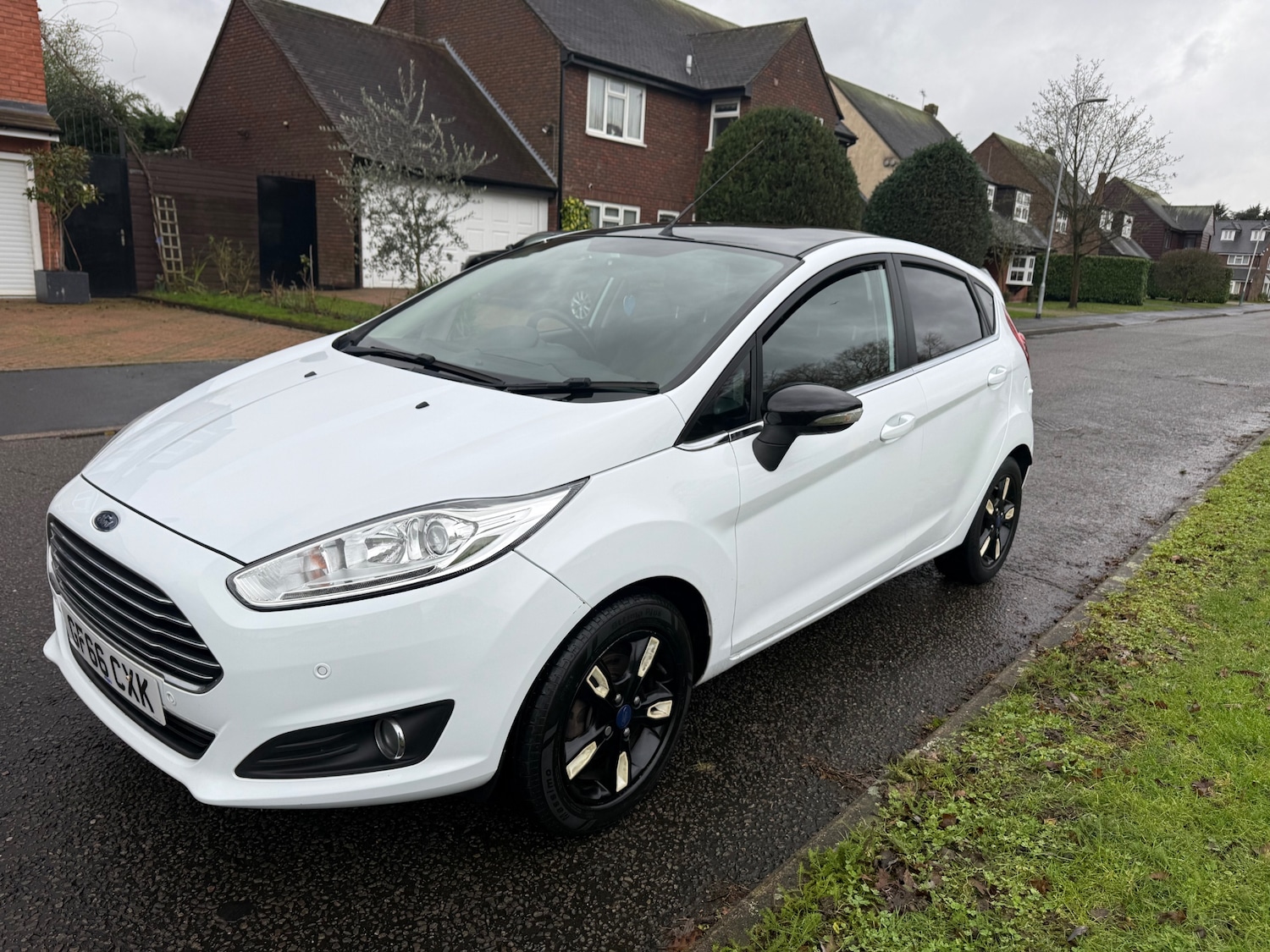 Used Ford Fiesta 2016 for sale - 77275123: Photo 8