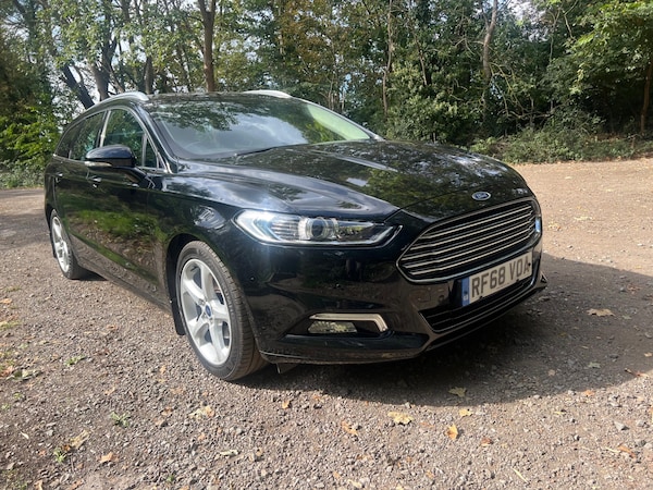 Used Ford Mondeo 2018 for sale - 76059185: Photo 5