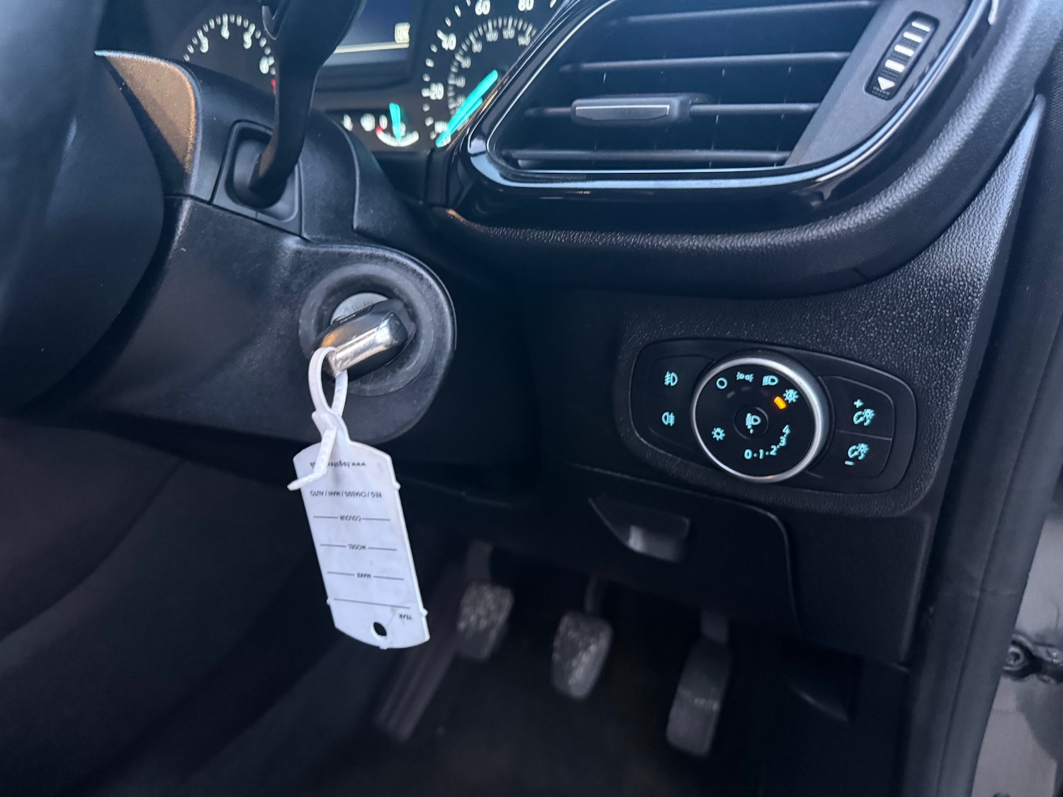 Used Ford Fiesta 2017 for sale - 77766805: Photo 25