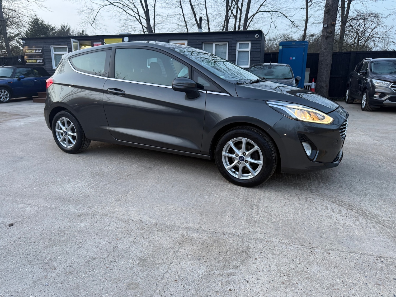 Used Ford Fiesta 2017 for sale - 77766805: Photo 3