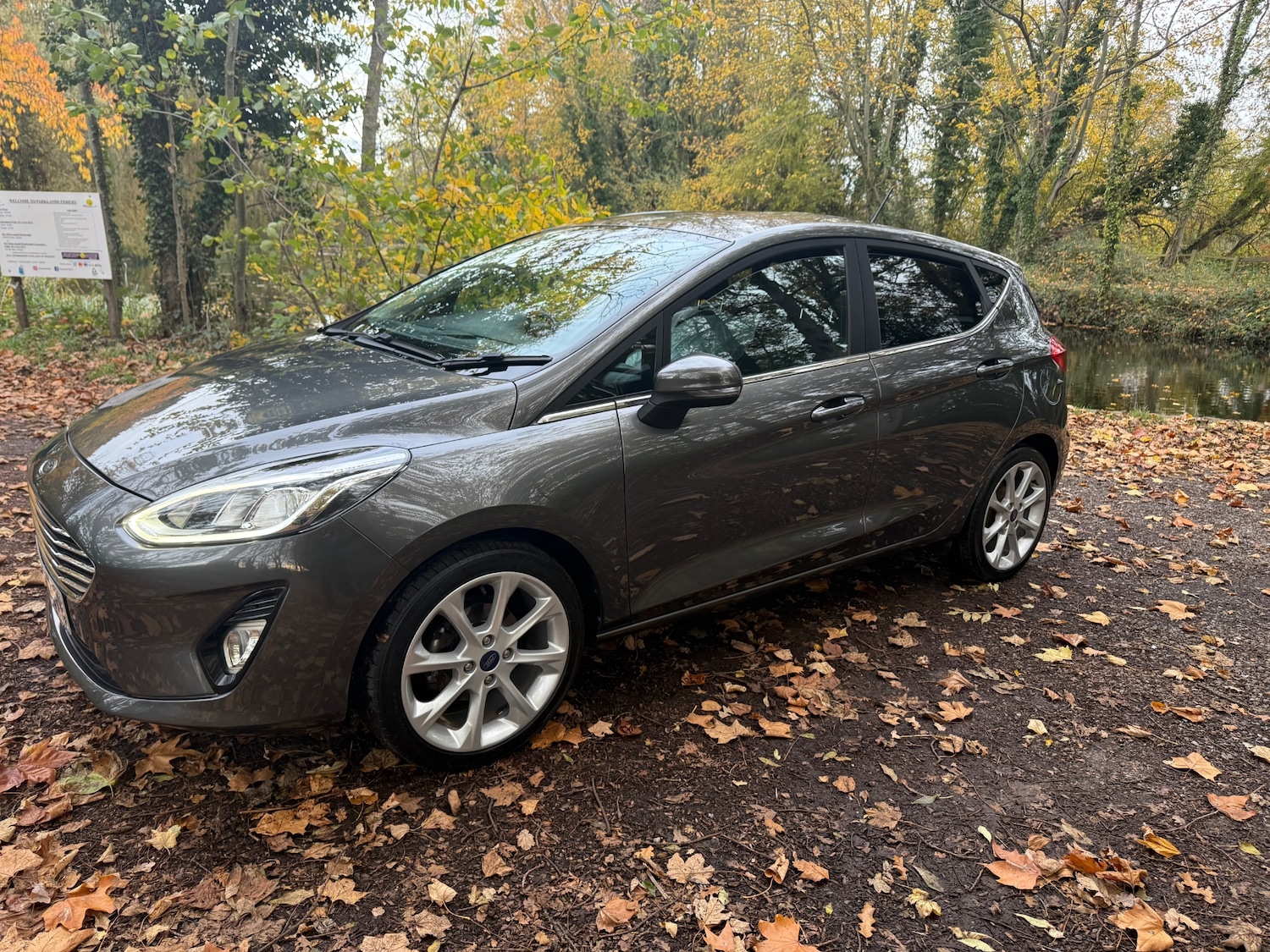 Used Ford Fiesta 2018 for sale - 76511138: Photo 3