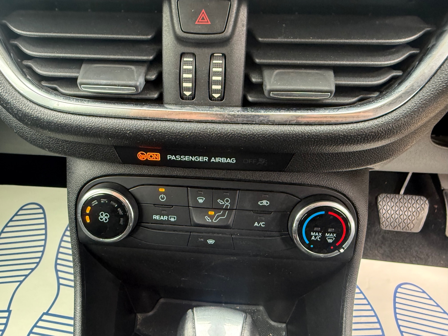 Used Ford Fiesta 2018 for sale - 78094806: Photo 38