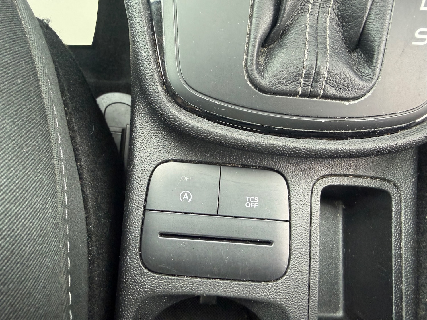 Used Ford Fiesta 2018 for sale - 78094806: Photo 40