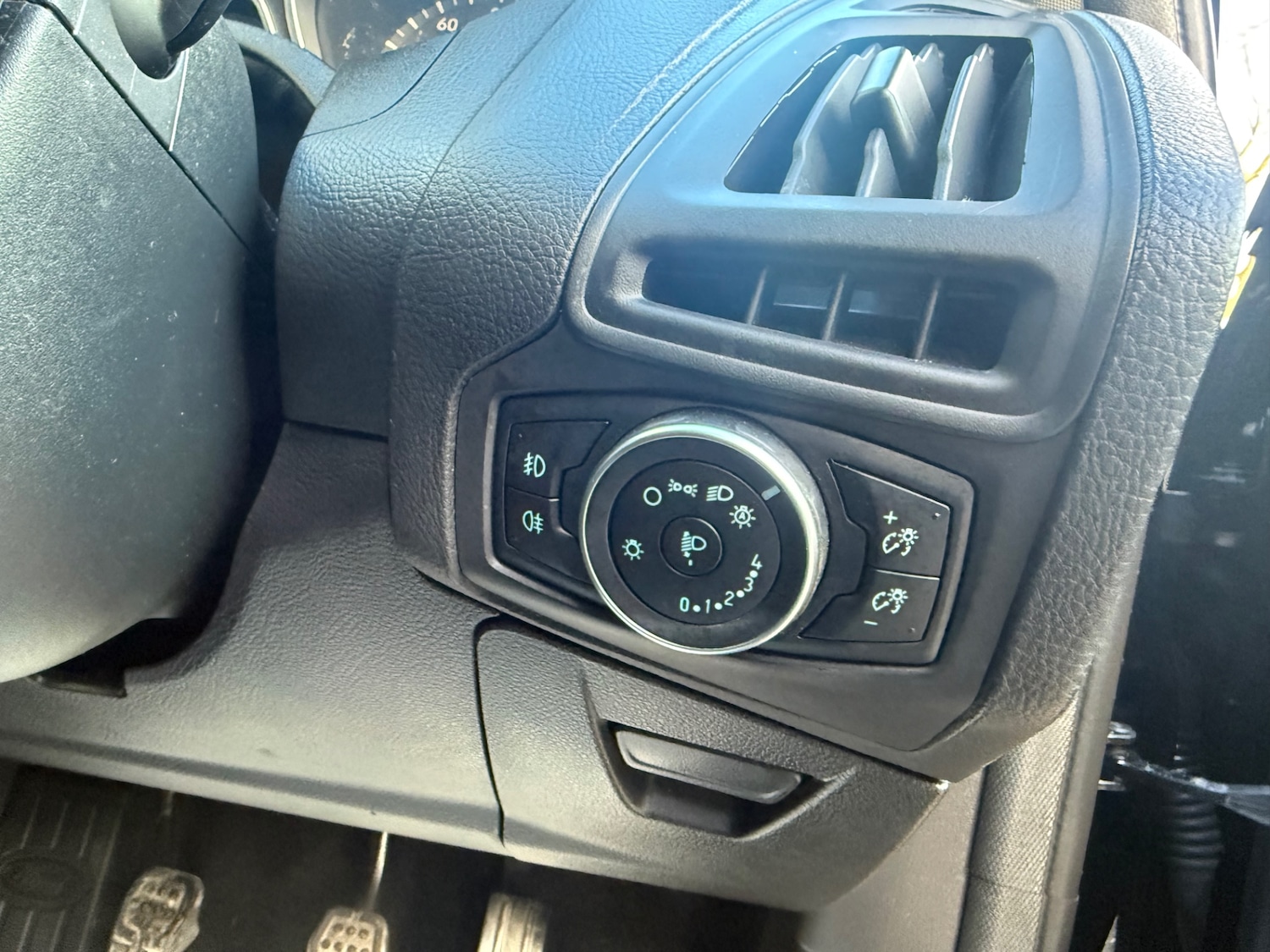 Used Ford Focus 2018 for sale - 78125469: Photo 20