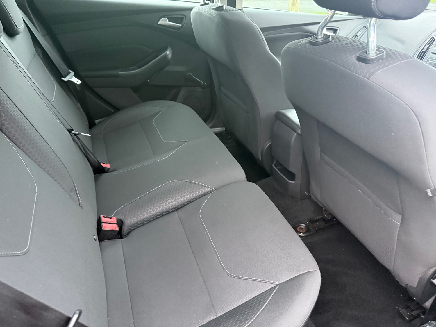 Used Ford Focus 2017 for sale - 77015218: Photo 12