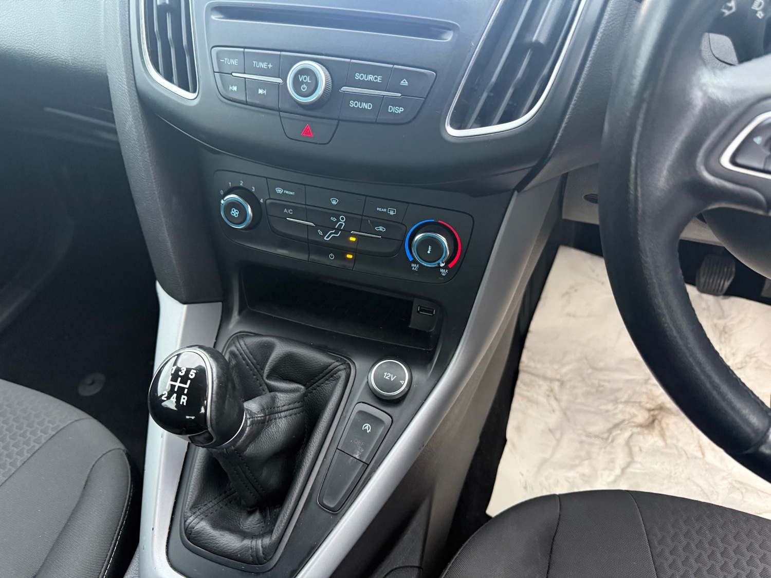 Used Ford Focus 2017 for sale - 77015218: Photo 16