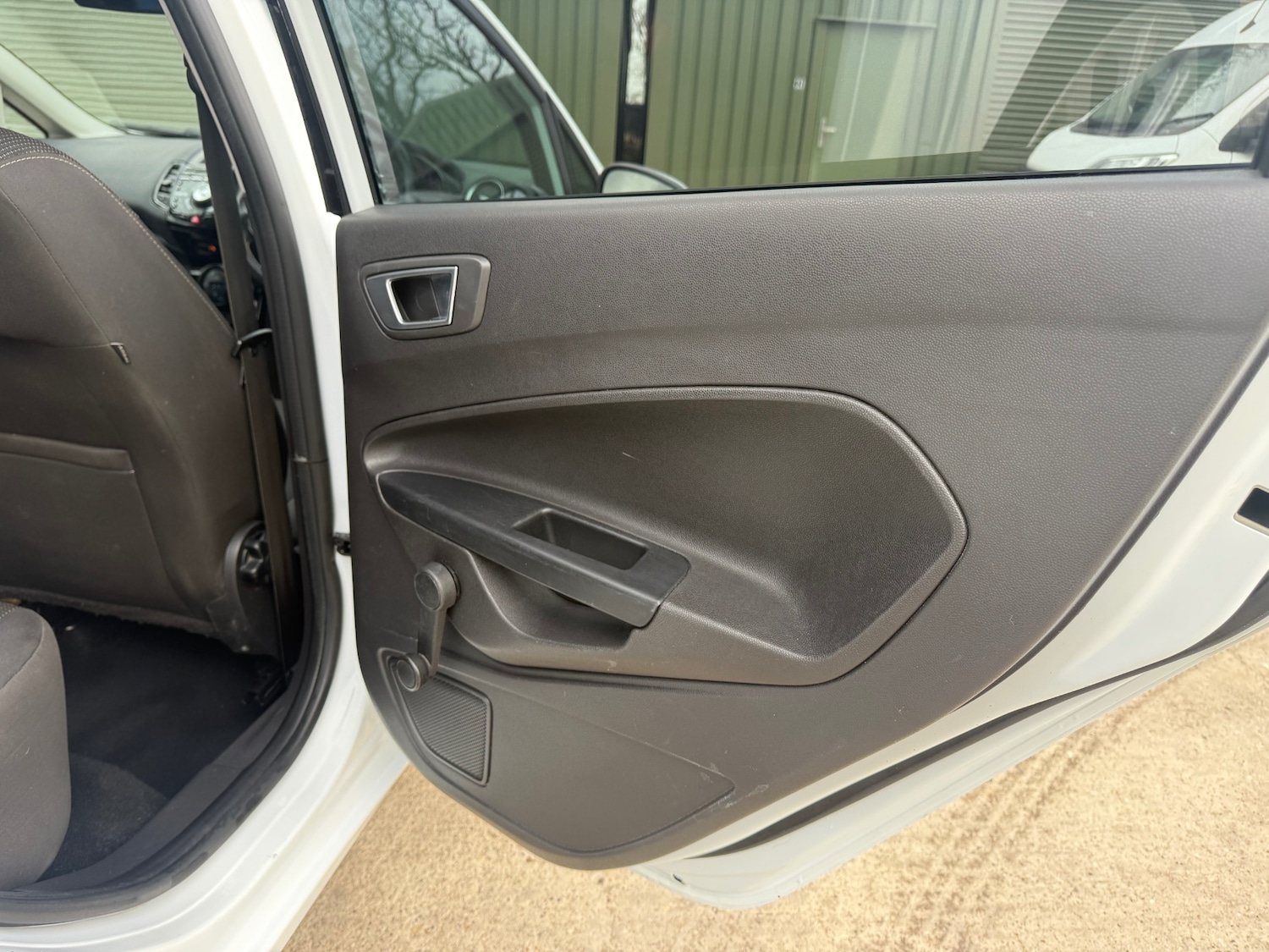 Used Ford Fiesta 2016 for sale - 77749750: Photo 17