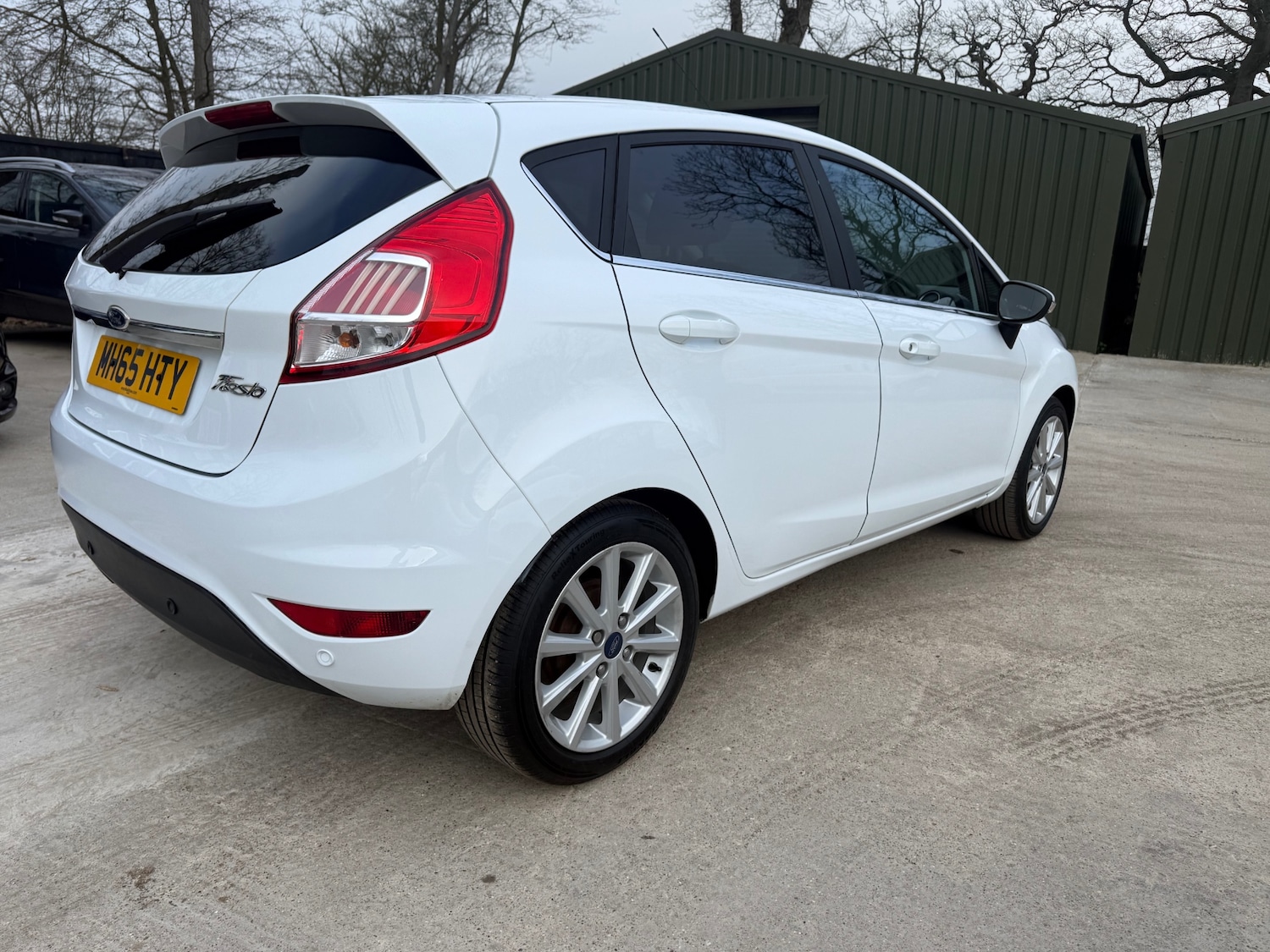 Used Ford Fiesta 2016 for sale - 77749750: Photo 4