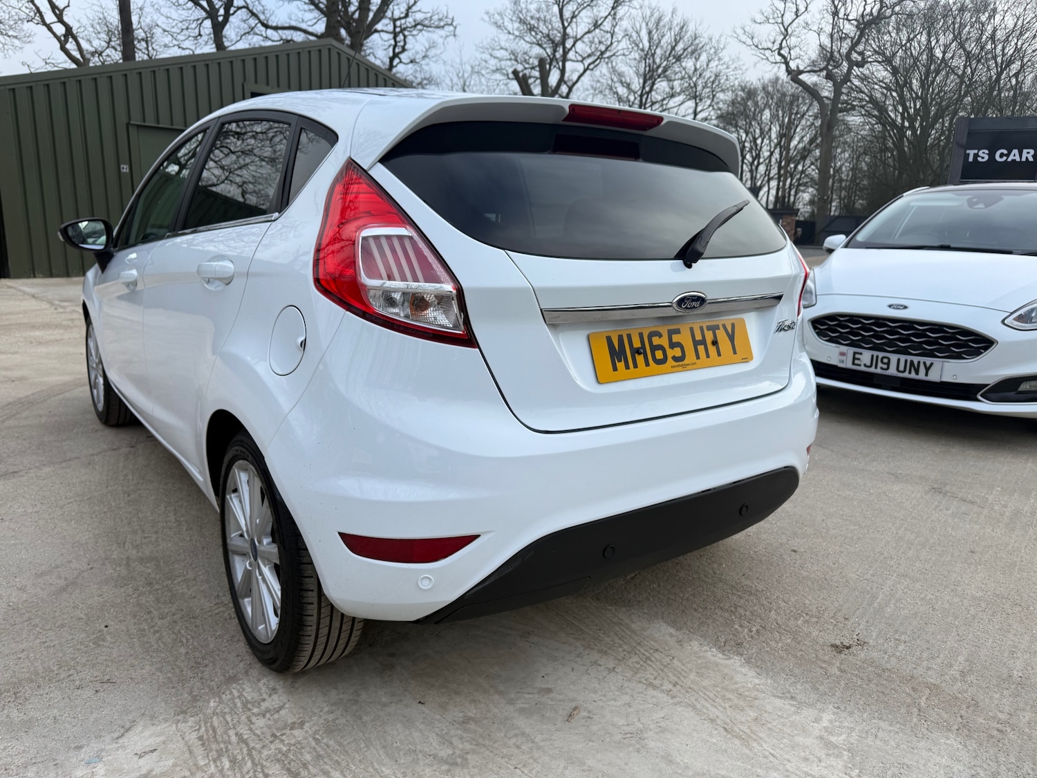 Used Ford Fiesta 2016 for sale - 77749750: Photo 7