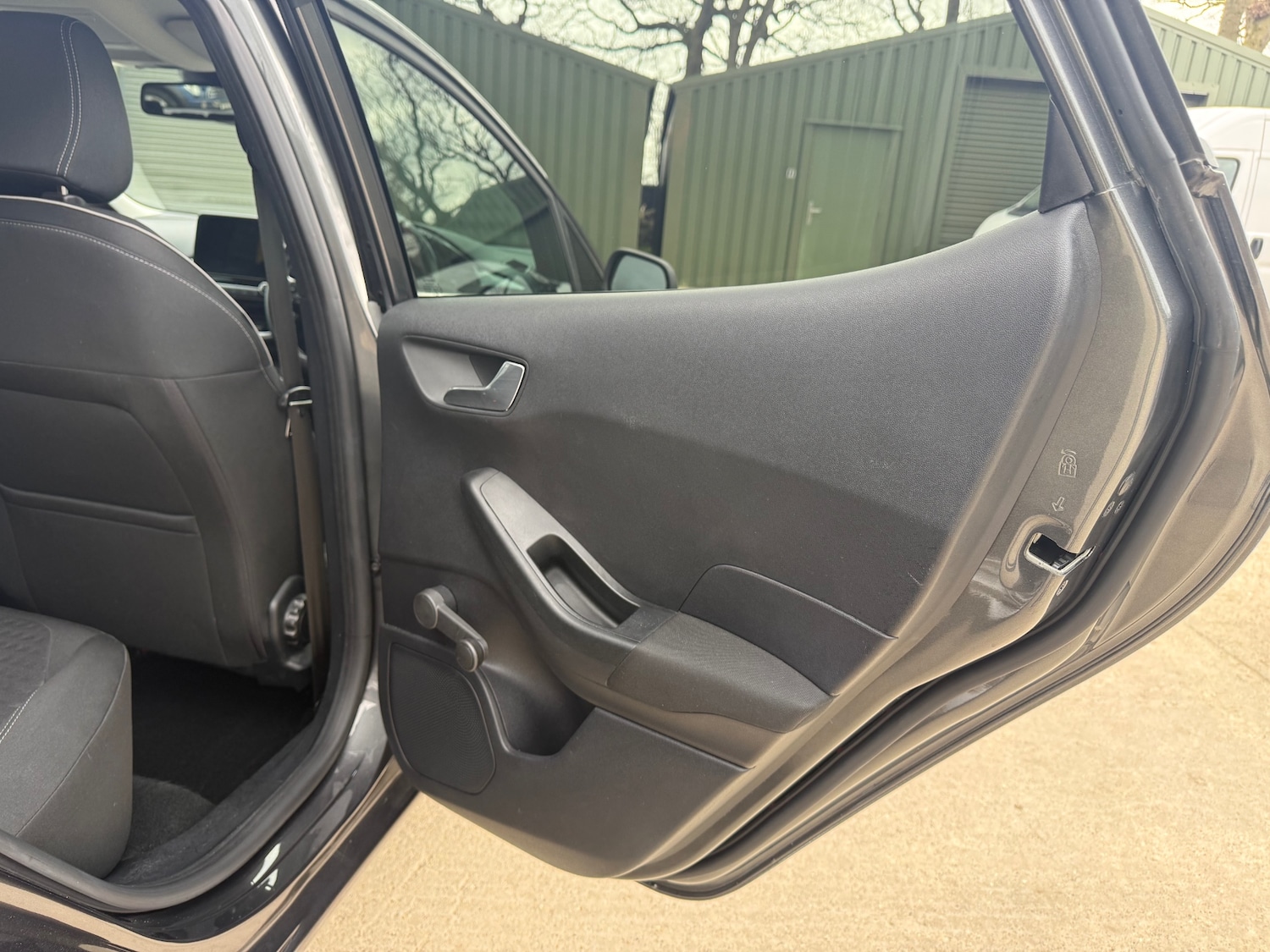 Used Ford Fiesta 2017 for sale - 77845409: Photo 16