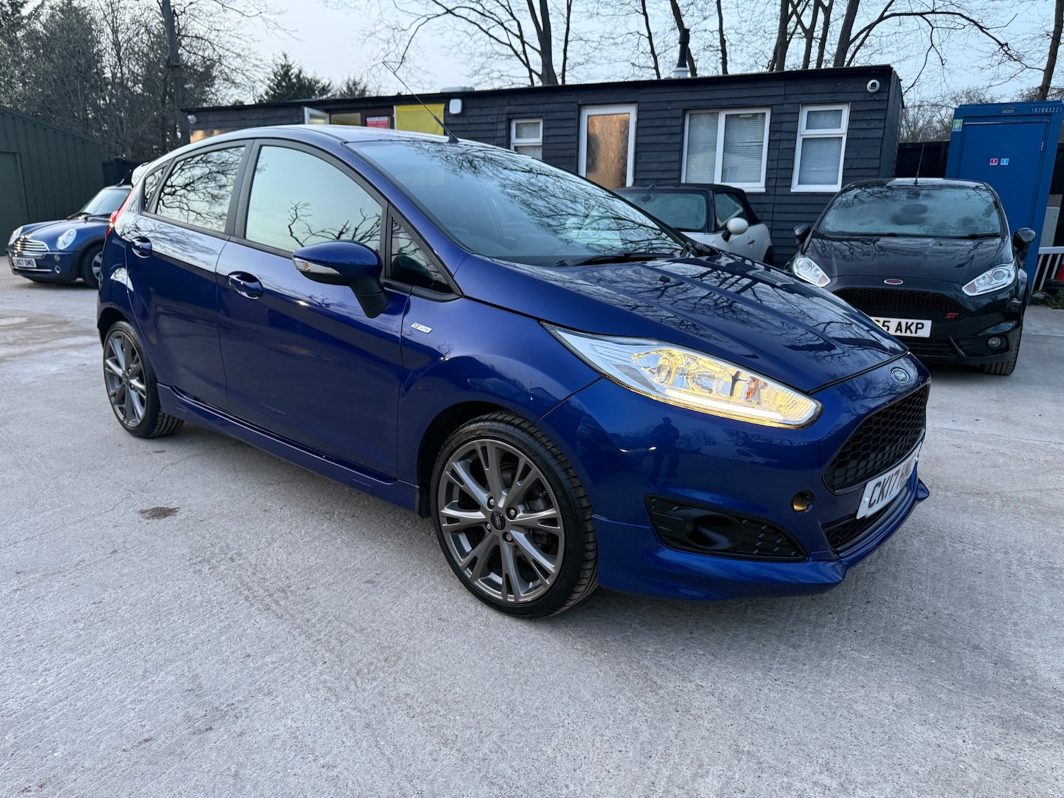 Used Ford Fiesta 2017 for sale - 77766798: Photo 2