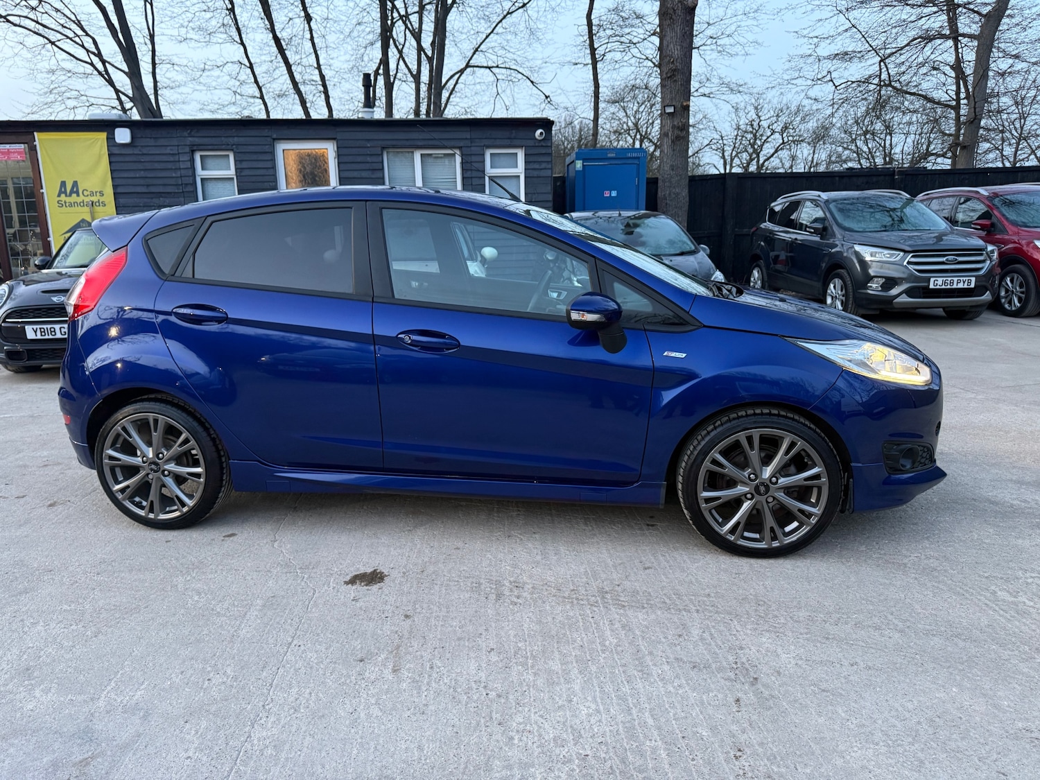 Used Ford Fiesta 2017 for sale - 77766798: Photo 3