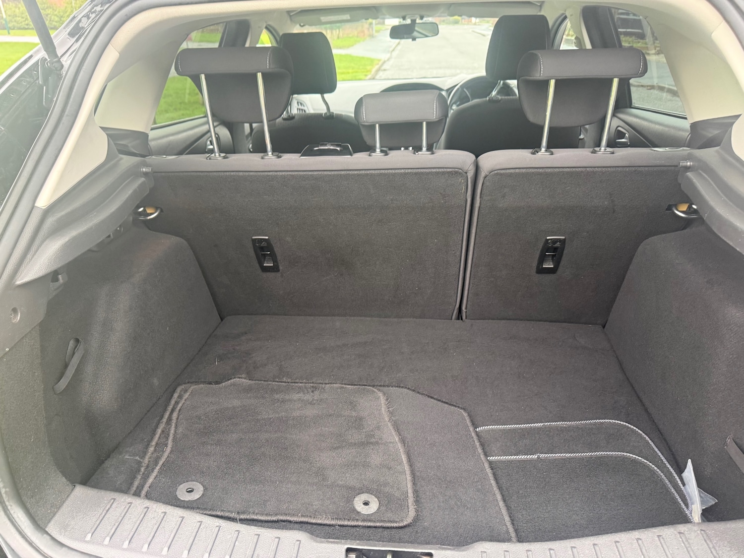 Used Ford Focus 2017 for sale - 77456585: Photo 13