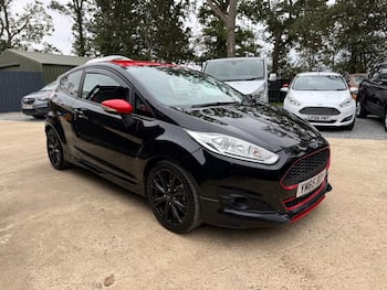 Used Ford Fiesta 2015 for sale - 79879947: Photo