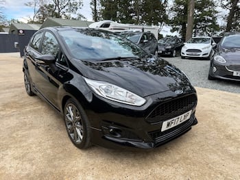Used Ford Fiesta 2017 for sale - 79818904: Photo
