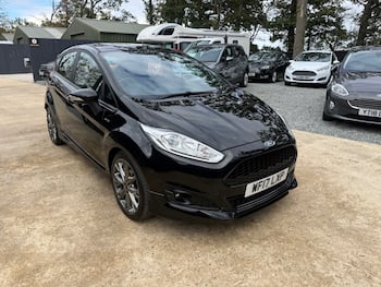 Used Ford Fiesta 2017 for sale - 79818904: Photo