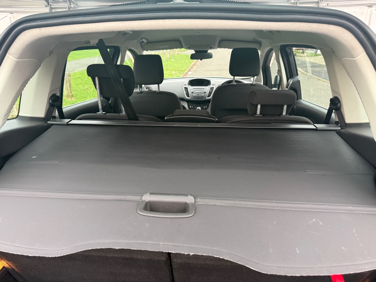 Used Ford Grand C-Max 2017 for sale - 76971517: Photo 14