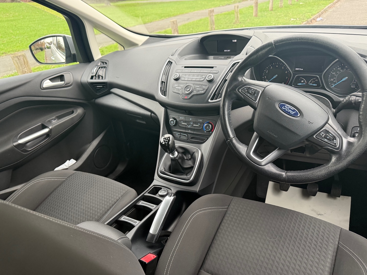 Used Ford Grand C-Max 2017 for sale - 76971517: Photo 18