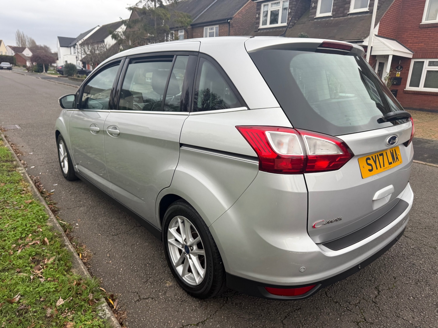Used Ford Grand C-Max 2017 for sale - 76971517: Photo 9