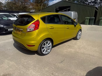 Used Ford Fiesta 2015 for sale - 79879937: Photo