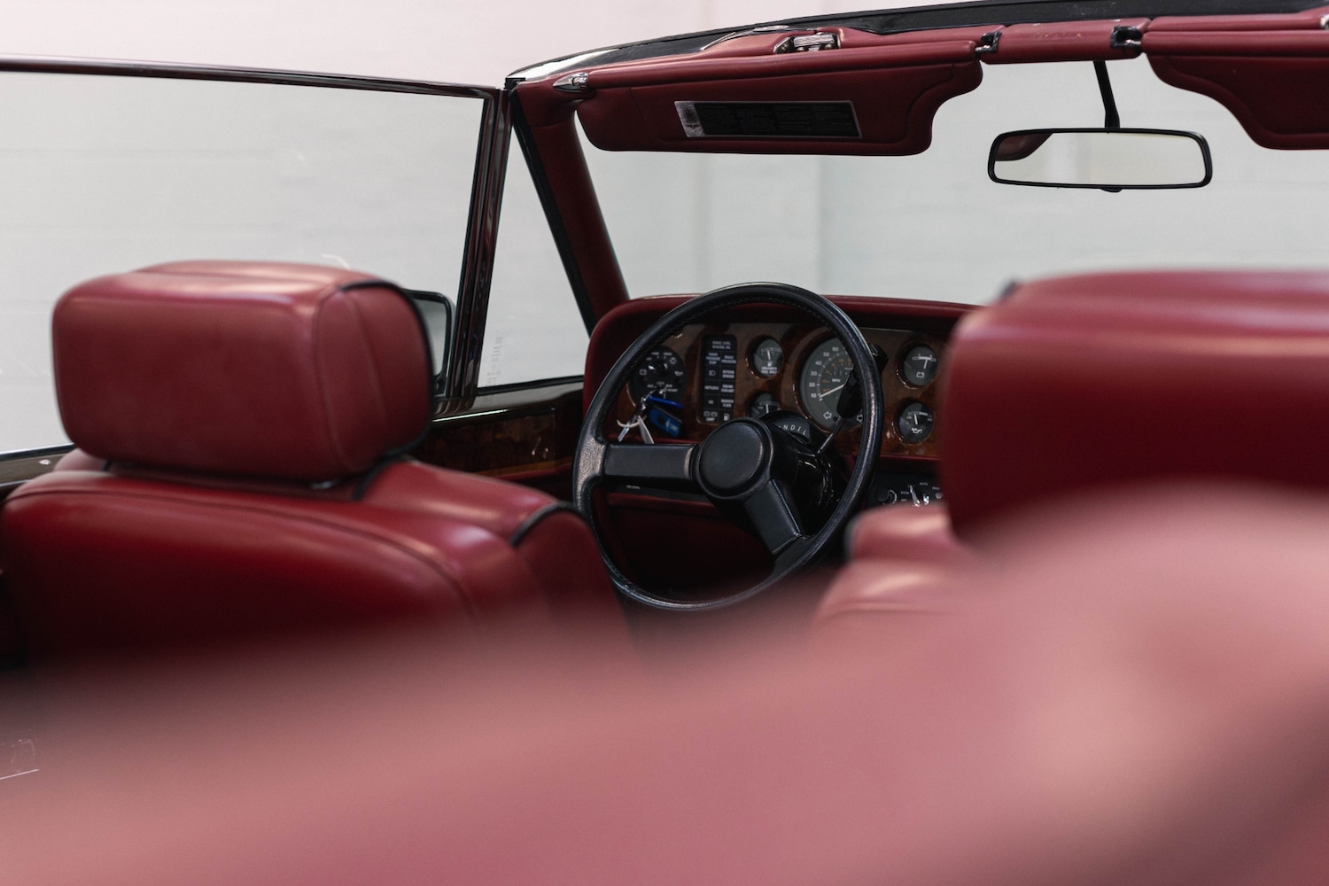 Used Rolls-Royce Corniche 1990 for sale - 76289177: Photo 11