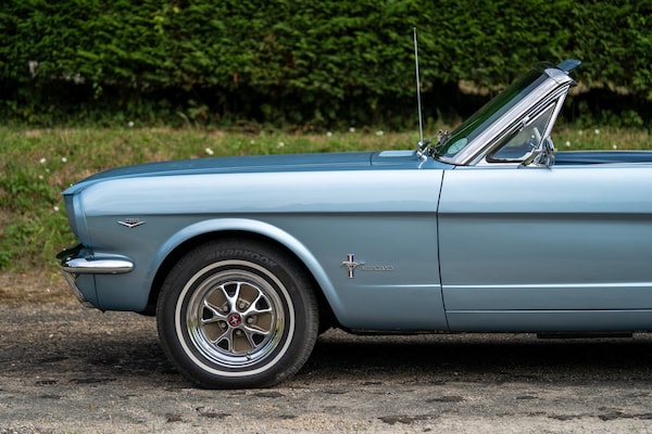 Used Ford Mustang 2019 for sale - 76288652: Photo 32