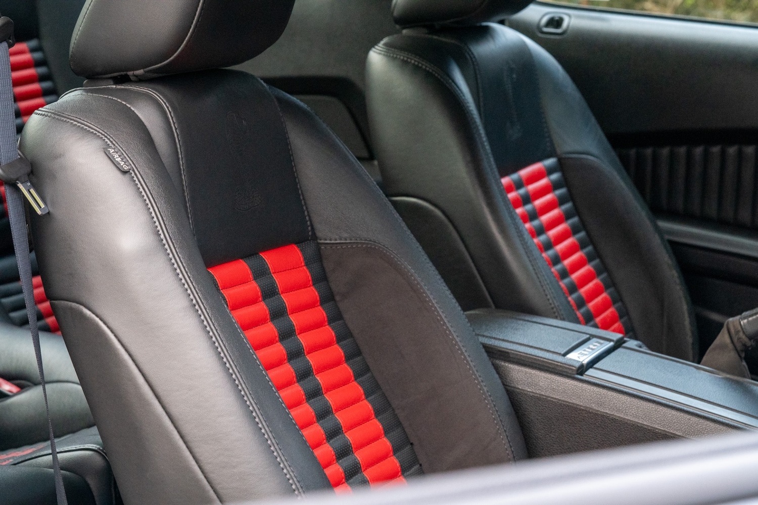 Used Ford Mustang 2019 for sale - 76987119: Photo 13