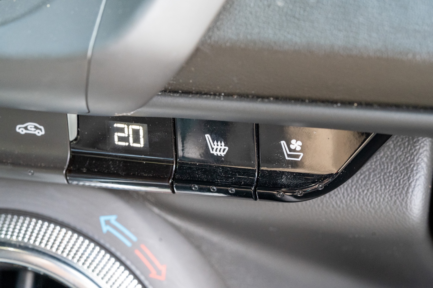 Used Chevrolet Camaro 2019 for sale - 76288521: Photo 33