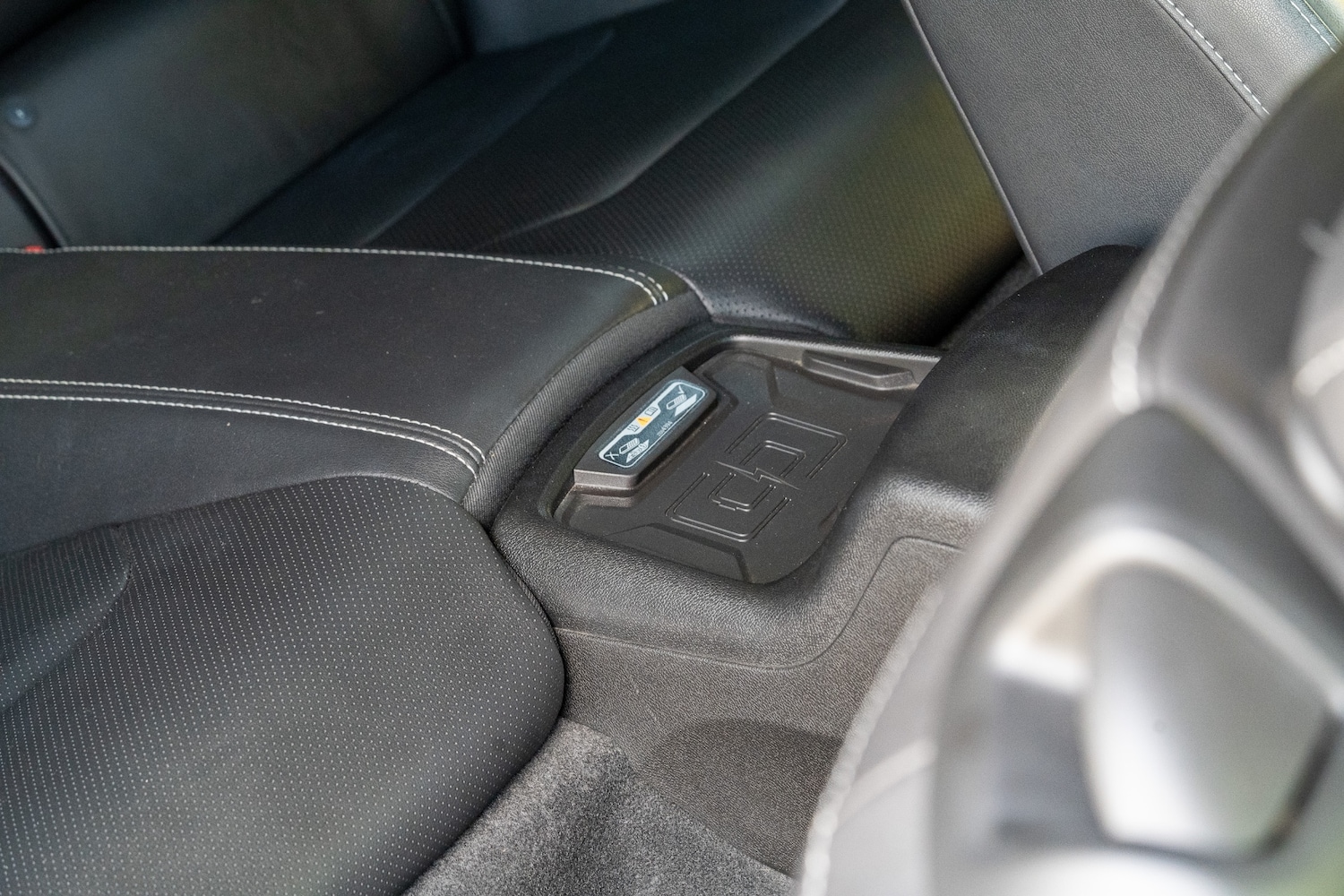 Used Chevrolet Camaro 2019 for sale - 76288521: Photo 99