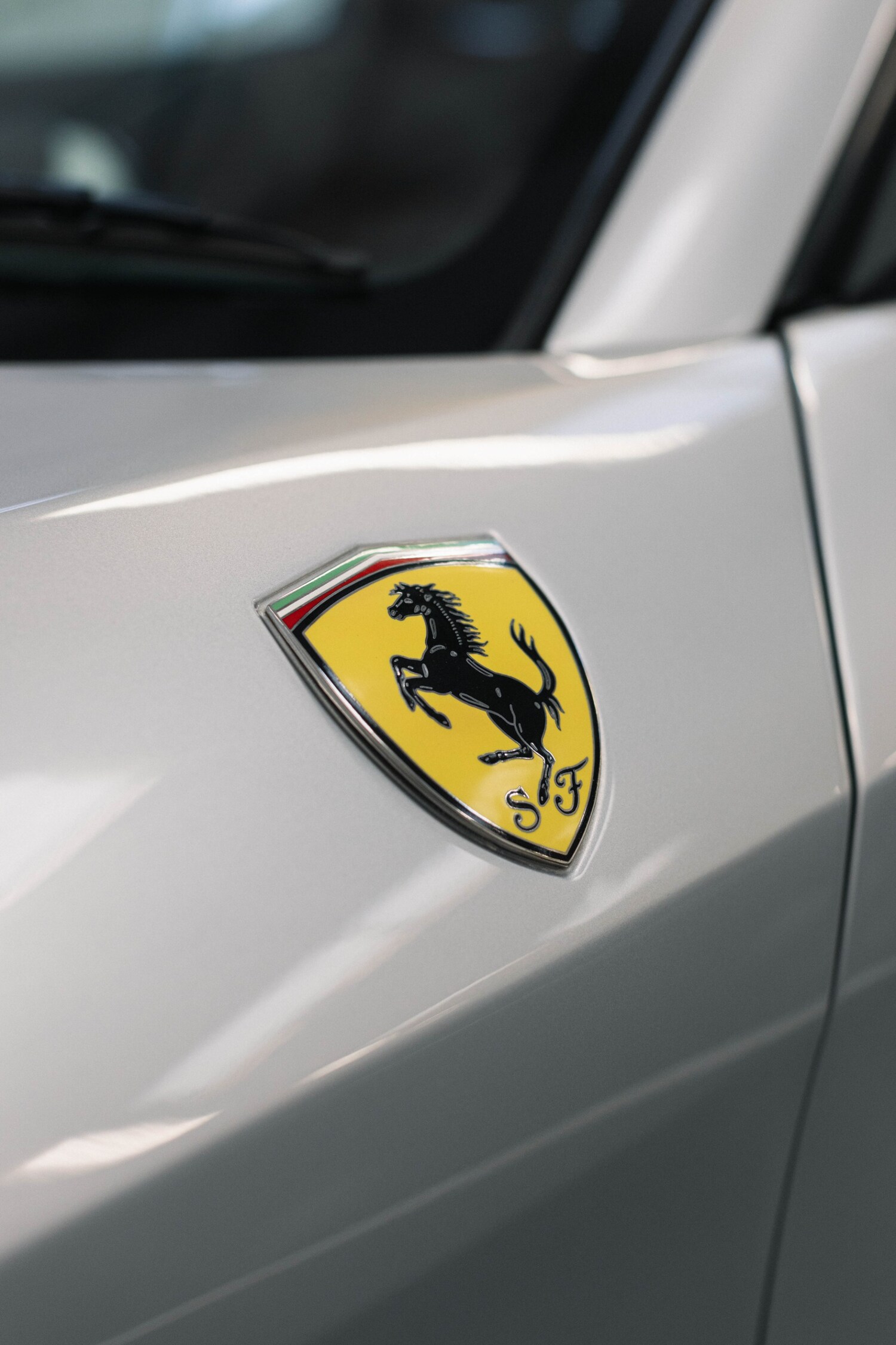 Used Ferrari 612 2005 for sale - 76289639: Photo 8