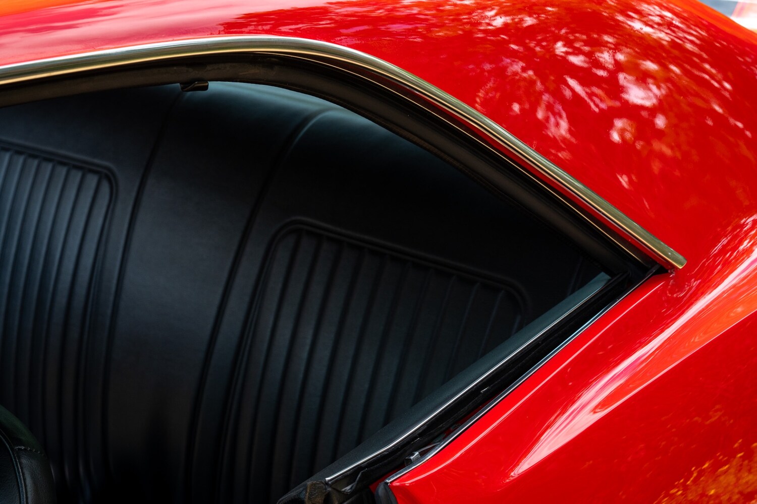 Used Chevrolet Camaro 2020 for sale - 76289025: Photo 49