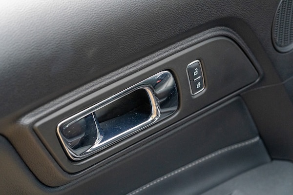 Used Ford Mustang 2018 for sale - 75443756: Photo 39