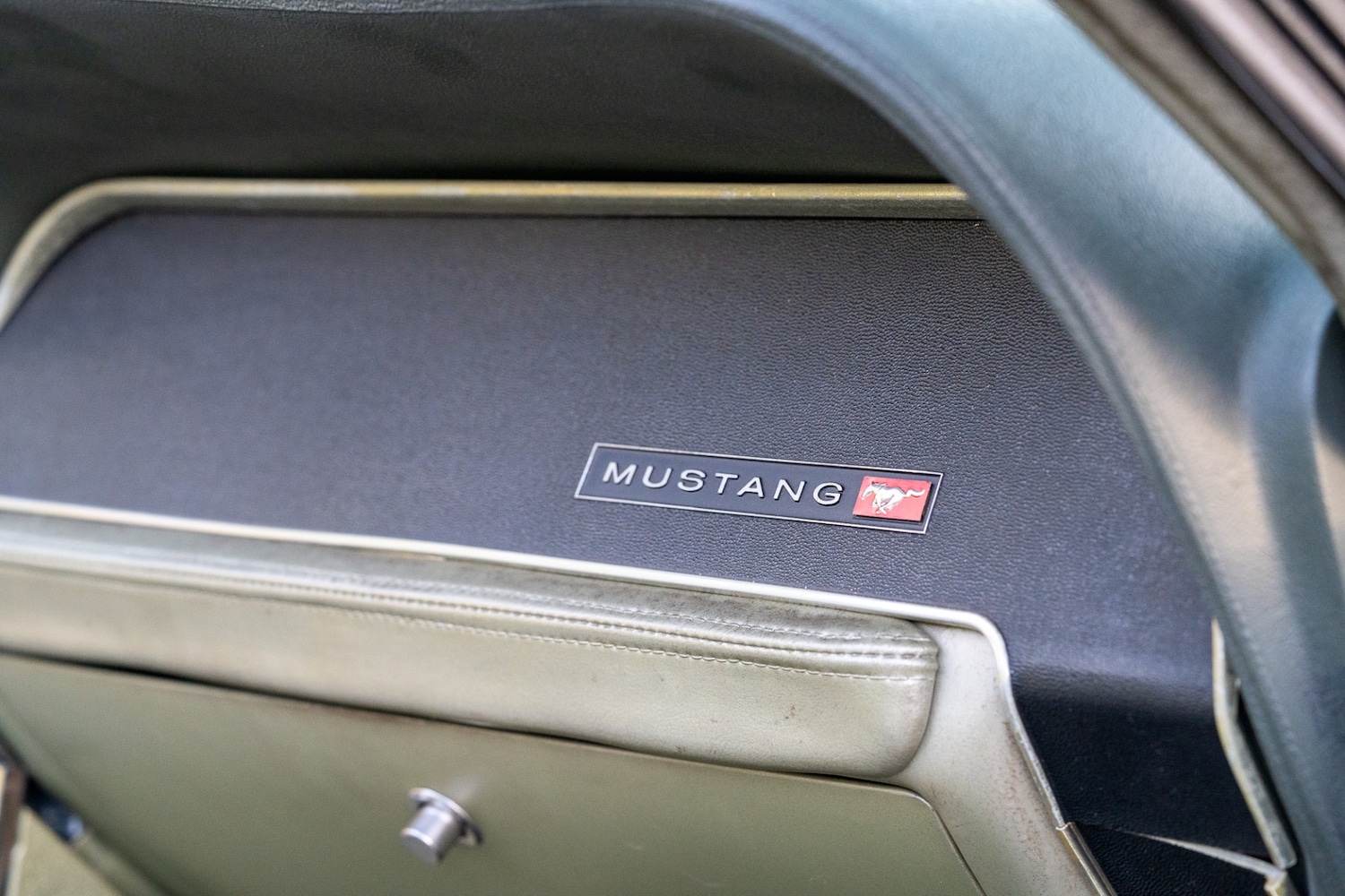 Used Ford Mustang 2014 for sale - 76985141: Photo 49