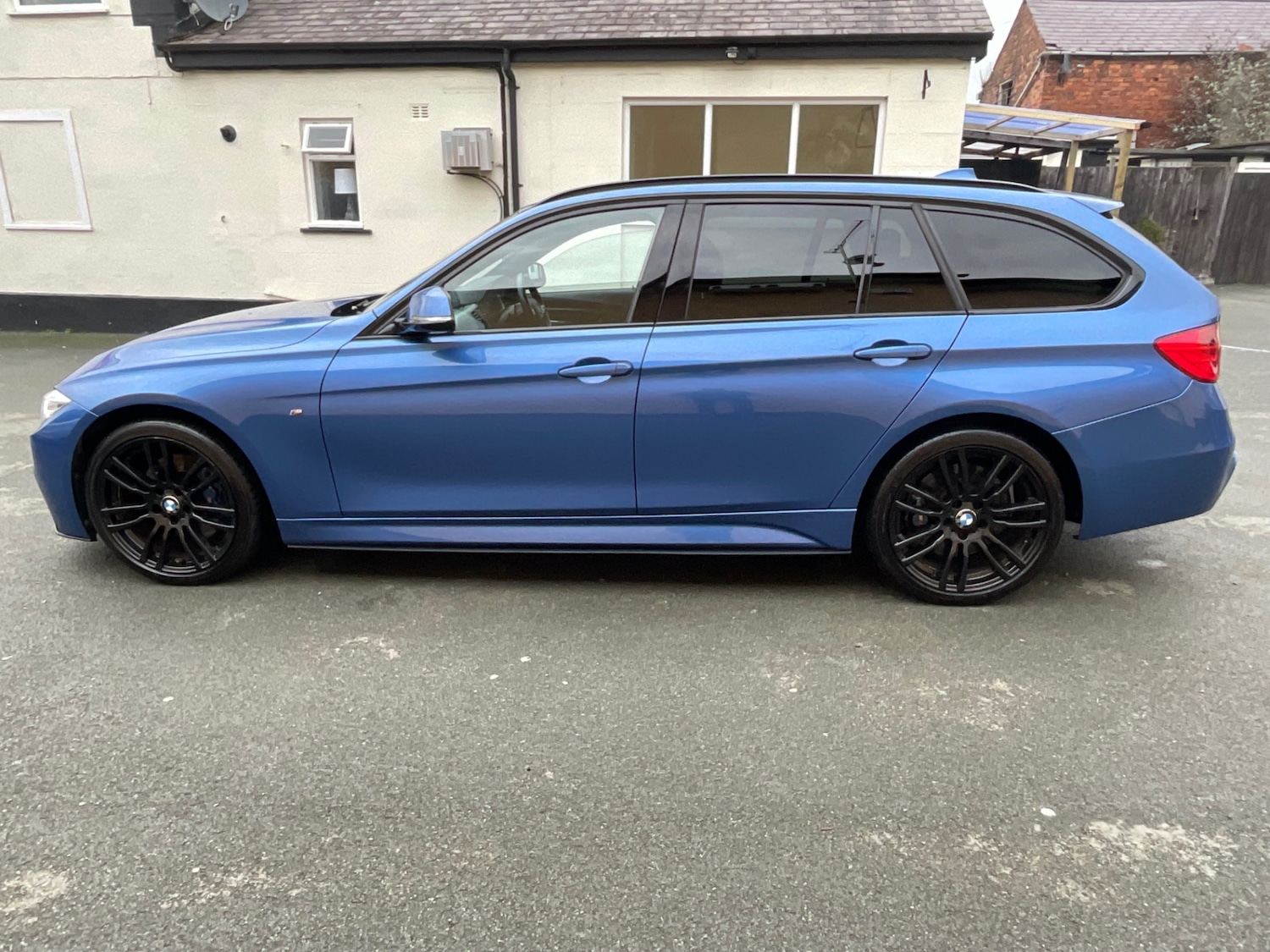 Used BMW 3 Series 2014 for sale - 77649990: Photo 9