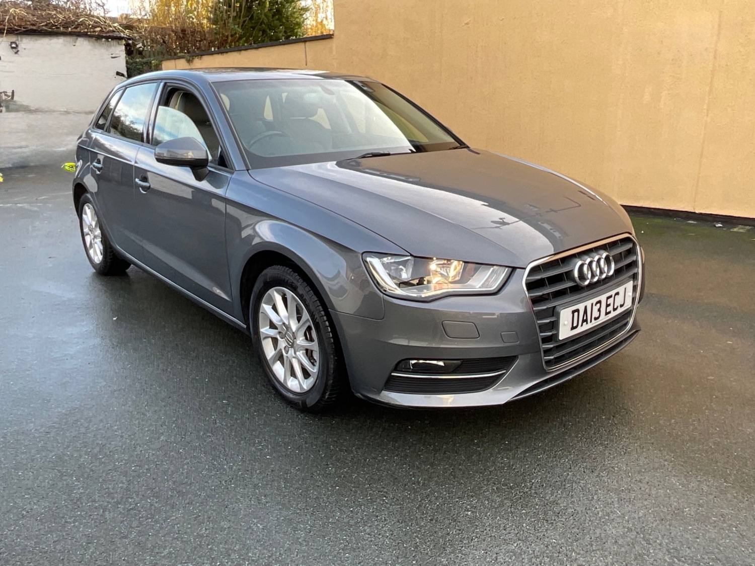 Used Audi A3 2013 for sale - 76931854: Photo 3