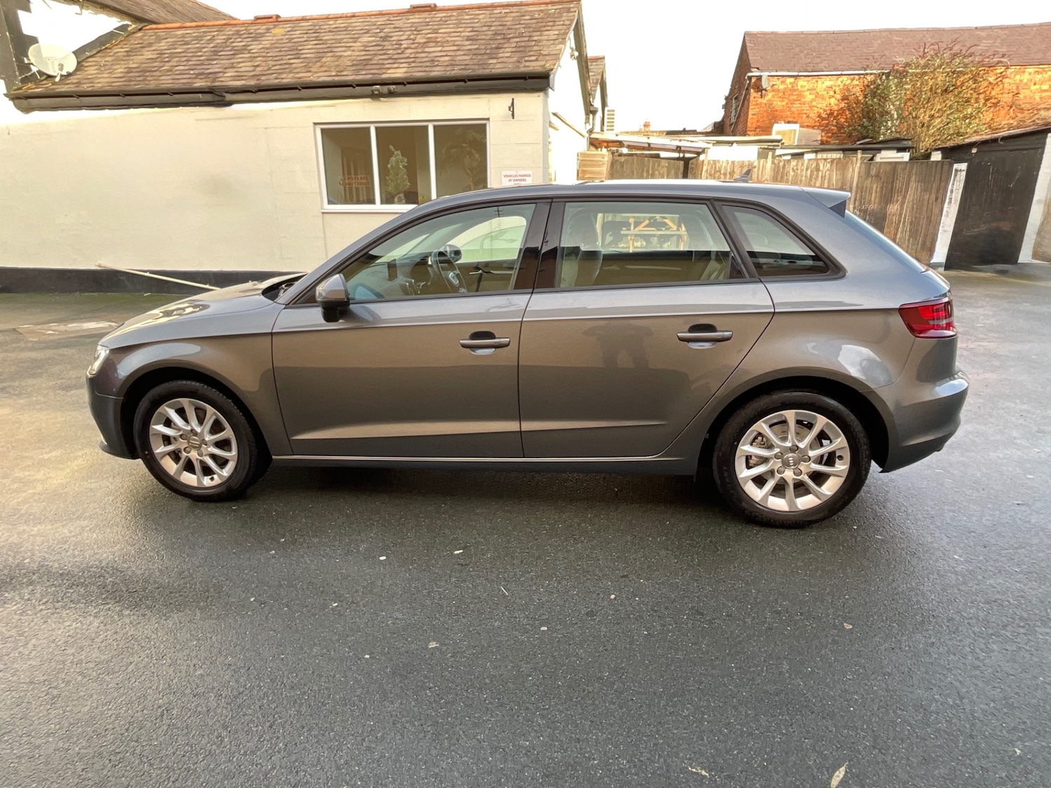 Used Audi A3 2013 for sale - 76931854: Photo 6