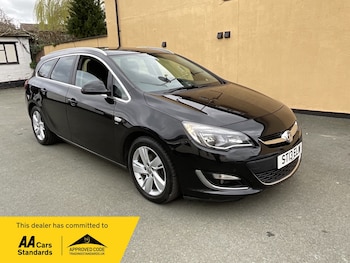 Used Vauxhall Astra 2013 for sale - 77818529: Photo